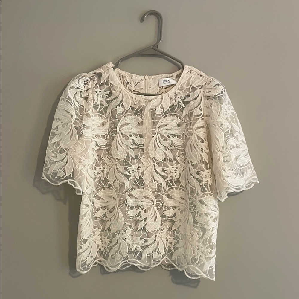 Elegant White Lace Top